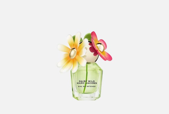 Marc Jacobs Daisy Wild Eau So Intense — фото флакона
